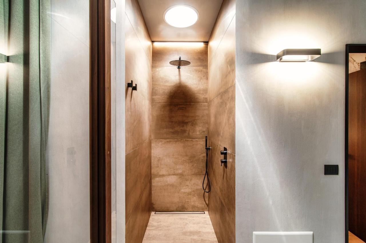 Suites Lorodellago Como - The House Of Travelers Extérieur photo