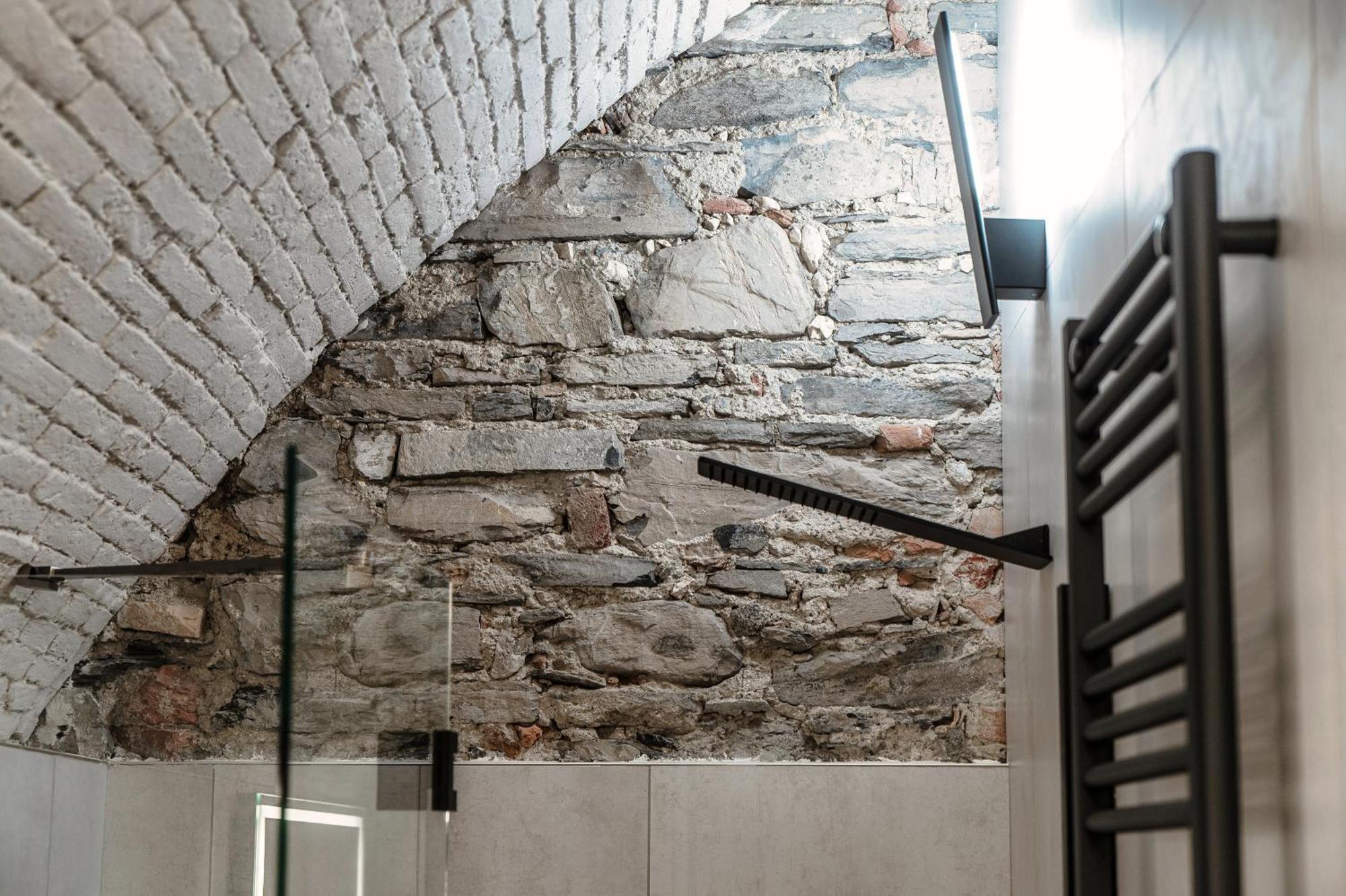 Suites Lorodellago Como - The House Of Travelers Extérieur photo