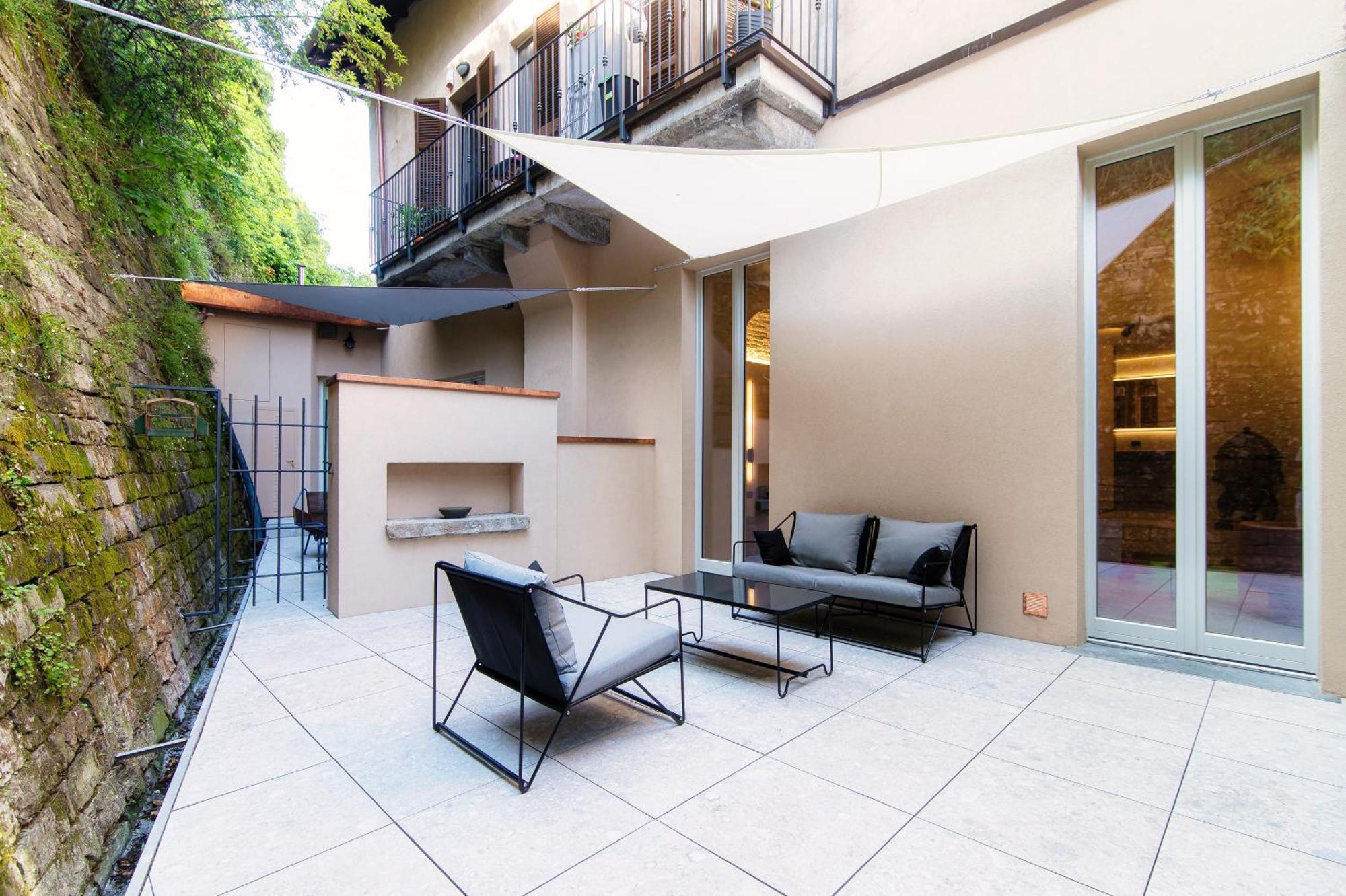 Suites Lorodellago Como - The House Of Travelers Extérieur photo